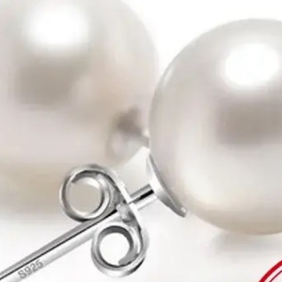 893. Freshwater Cultured Pearl .925 Sterling Silver Button Ball Stud Earrings - Picture 6 of 6